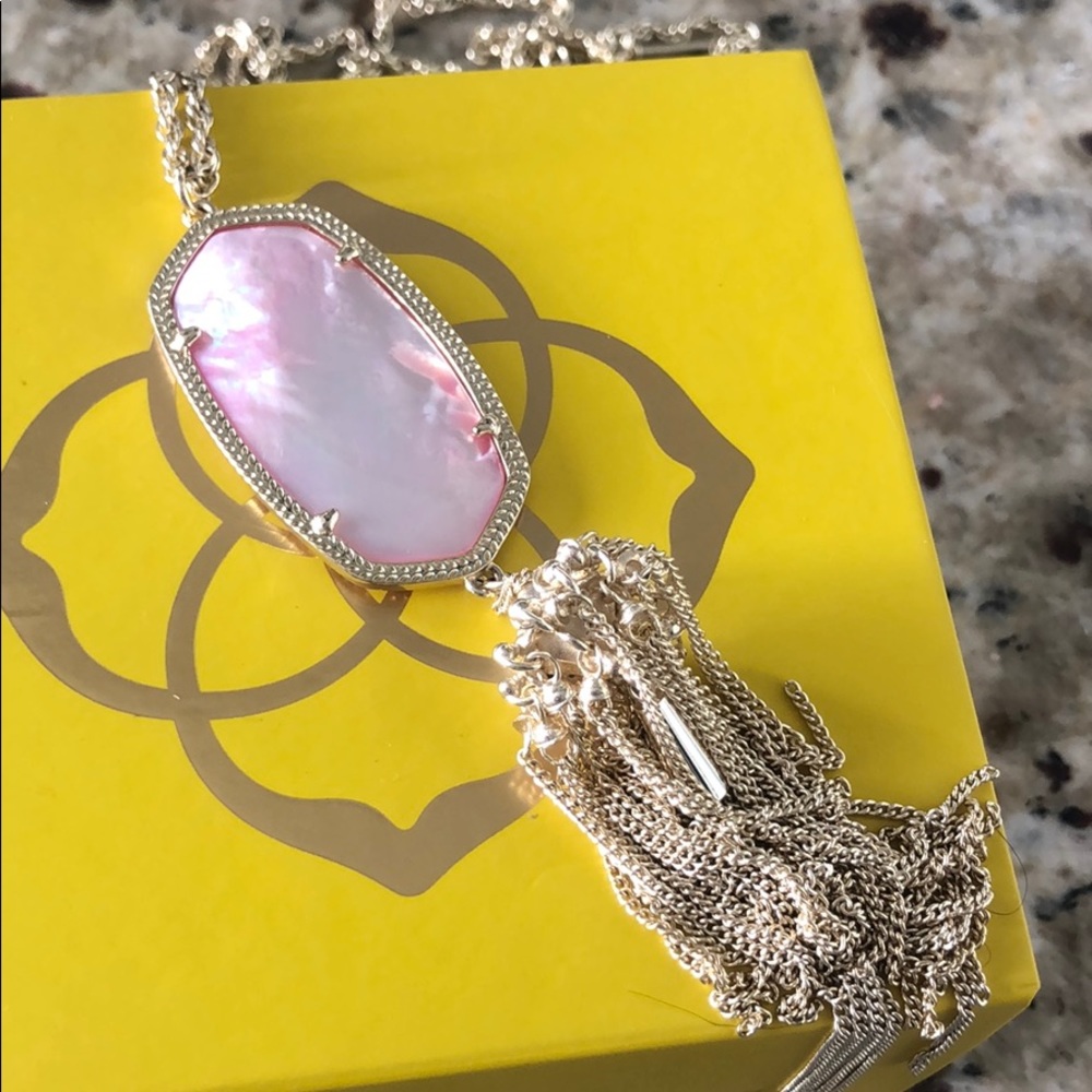 Kendra Scott necklace - Picture 2 of 4